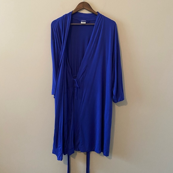 Soma Wrap Around Robe - Picture 3 of 5